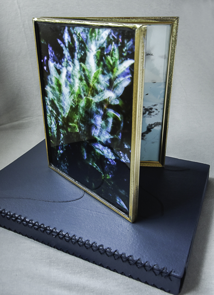 Magdeleine.ferru_.contact.sensible-2 Artist Book
