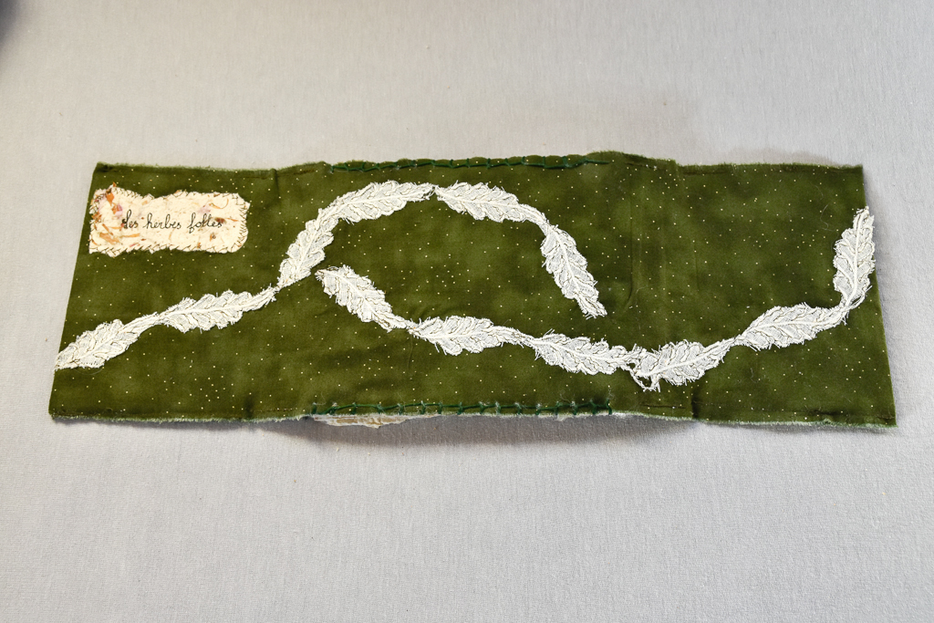 Magdeleine.Ferru_.herbes.folles-39 Artist Book