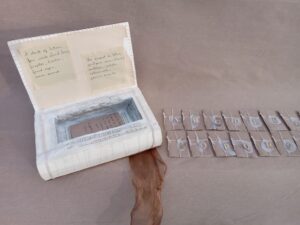 Magdeleine.Ferru_.stack_.of_.letters.06-300x225 Magdéleine.Ferru.stack.of.letters.06